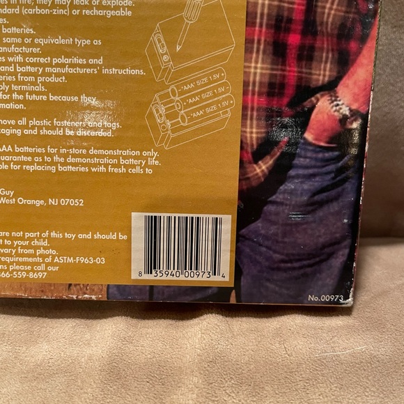 Larry the Cable Guy talking doll 2005 NIB - Picture 5 of 5